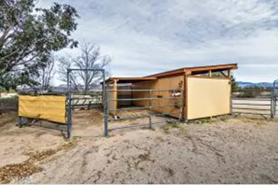 16722 S Lawton Road, Yucca, AZ 86438 - Photo 29