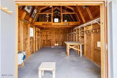 16722 S Lawton Road, Yucca, AZ 86438 - Photo 13