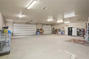 3250/3249 Canal Dr, Mohave Valley, AZ 86440 - Photo 13