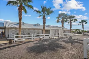 3250/3249 Canal Dr, Mohave Valley, AZ 86440 - Photo 9