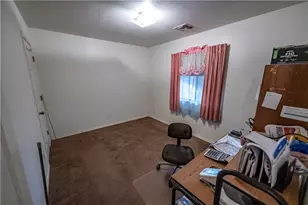 2616 Wikieup Ave, Kingman, AZ 86401 - Photo 17