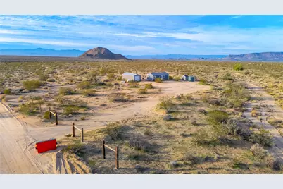 12241 S Robles Road, Yucca, AZ 86438 - Photo 33