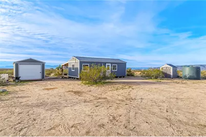 12241 S Robles Road, Yucca, AZ 86438 - Photo 3