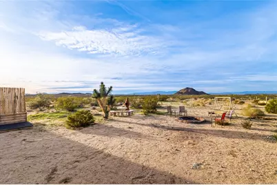 12241 S Robles Road, Yucca, AZ 86438 - Photo 25