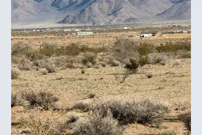 317-15-047 N Agua Dulce Drive, Dolan Springs, AZ 86441 - Photo 1