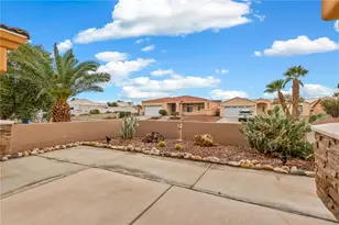 2113 E Desert Lakes Dr, Fort Mohave, AZ 86426 - Photo 3