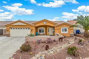 2113 E Desert Lakes Dr, Fort Mohave, AZ 86426 - Photo 1