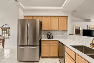 5614 S Desert Lakes Dr, Fort Mohave, AZ 86426 - Photo 9