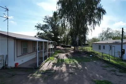 2039 E Lone Star Drive, Mohave Valley, AZ 86440 - Photo 33
