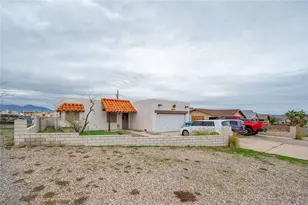 3649 Gem St, Bullhead City, AZ 86442 - Photo 9