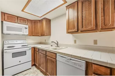 454 Riverfront Drive #105, Bullhead City, AZ 86442 - Photo 21