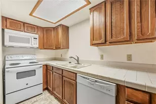 454 Riverfront Dr, Bullhead City, AZ 86442 - Photo 21