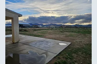 1069 S Teddy Roosevelt Rd, Golden Valley, AZ 86413 - Photo 21