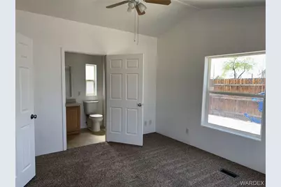 2047 Hualapai Drive, Bullhead City, AZ 86442 - Photo 13