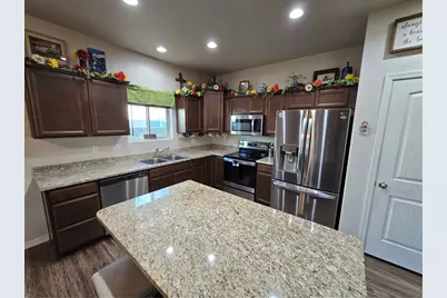 2579 E Estrella Vista, Kingman, AZ 86409 - Photo 13