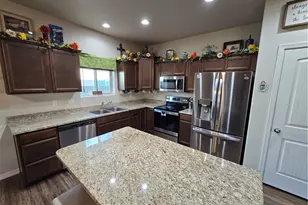 2579 E Estrella Vis, Kingman, AZ 86409 - Photo 13