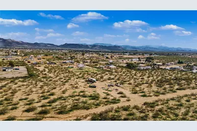 Lot 186 Santa Cruz Road, Golden Valley, AZ 86413 - Photo 9