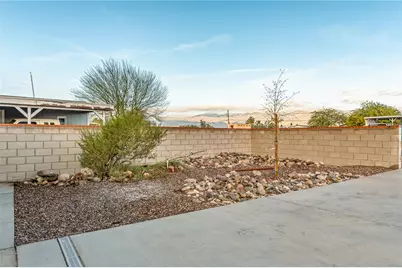 460 Patillo Drive, Bullhead City, AZ 86442 - Photo 7