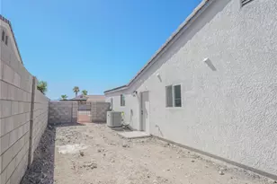 2322 E Wild Rose Ct, Mohave Valley, AZ 86440 - Photo 15