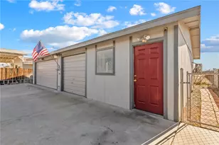 932 Palo Verde Dr, Bullhead City, AZ 86442 - Photo 9