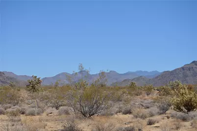 11872 S Date Creek Road, Yucca, AZ 86438 - Photo 21