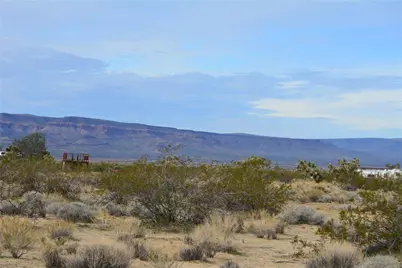 11872 S Date Creek Road, Yucca, AZ 86438 - Photo 39