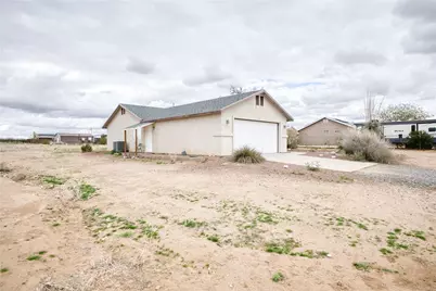 6581 W Morelos Drive, Golden Valley, AZ 86413 - Photo 31