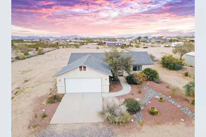 6581 W Morelos Drive, Golden Valley, AZ 86413 - Photo 1