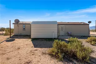 6345 W Willcox Dr, Golden Valley, AZ 86413 - Photo 7