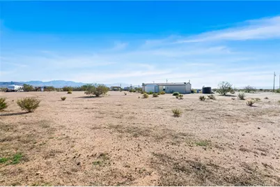 6345 W Willcox Drive, Golden Valley, AZ 86413 - Photo 9