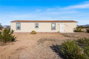 6345 W Willcox Dr, Golden Valley, AZ 86413 - Photo 3