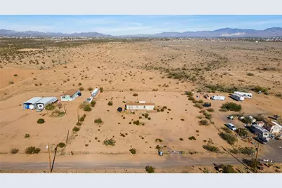 6345 W Willcox Drive, Golden Valley, AZ 86413 - Photo 29