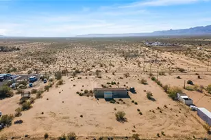 6345 W Willcox Dr, Golden Valley, AZ 86413 - Photo 27