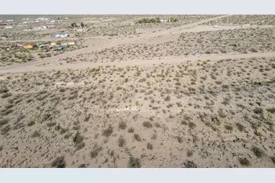 21372 N Spear Boulevard, White Hills, AZ 86445 - Photo 7