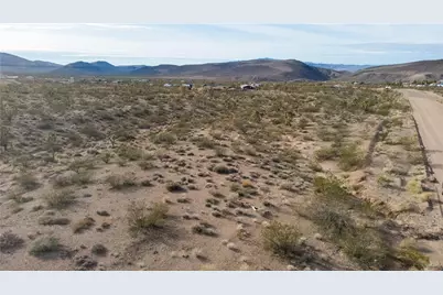 21372 N Spear Boulevard, White Hills, AZ 86445 - Photo 13