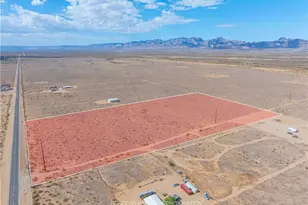 000 Colorado Rd, Golden Valley, AZ 86413 - Photo 1