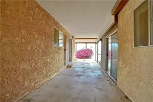 875 Coral Reef Dr, Bullhead City, AZ 86442 - Photo 5