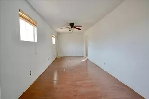 875 Coral Reef Dr, Bullhead City, AZ 86442 - Photo 23