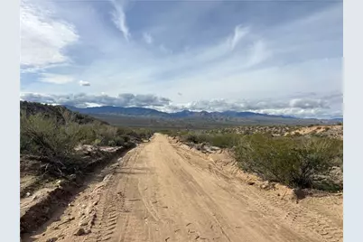 Mm10 Back Road Road, Kingman, AZ 86401 - Photo 5