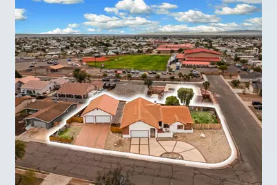 632 Lilac Lane, Bullhead City, AZ 86442 - Photo 1