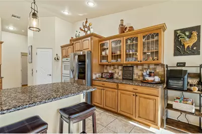 2218 Jo Ann Avenue, Bullhead City, AZ 86442 - Photo 17