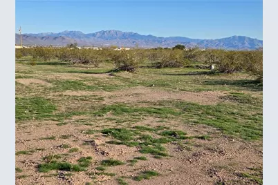 934 S Elgin Road, Golden Valley, AZ 86413 - Photo 11