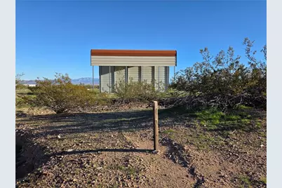 934 S Elgin Road, Golden Valley, AZ 86413 - Photo 17