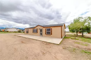 3248 W Carmichael Rd, Golden Valley, AZ 86413 - Photo 7