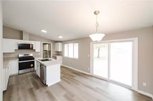 3248 W Carmichael Rd, Golden Valley, AZ 86413 - Photo 15