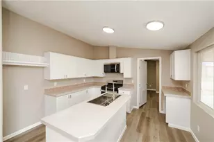 3248 W Carmichael Rd, Golden Valley, AZ 86413 - Photo 17