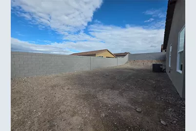 2571 Montano Ridge, Bullhead City, AZ 86442 - Photo 15