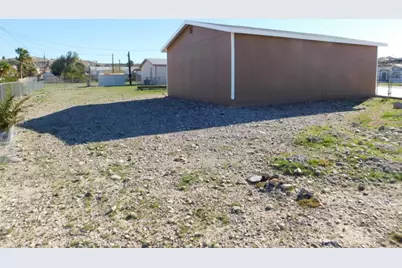 1581 Nottingham Drive, Bullhead City, AZ 86442 - Photo 31