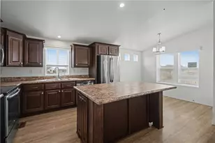 3058 W Carmichael Rd, Golden Valley, AZ 86413 - Photo 9