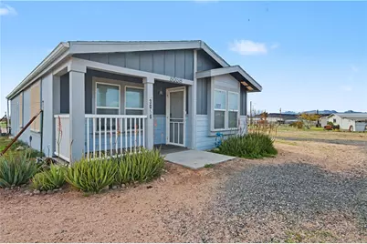 3058 W Carmichael Road, Golden Valley, AZ 86413 - Photo 1